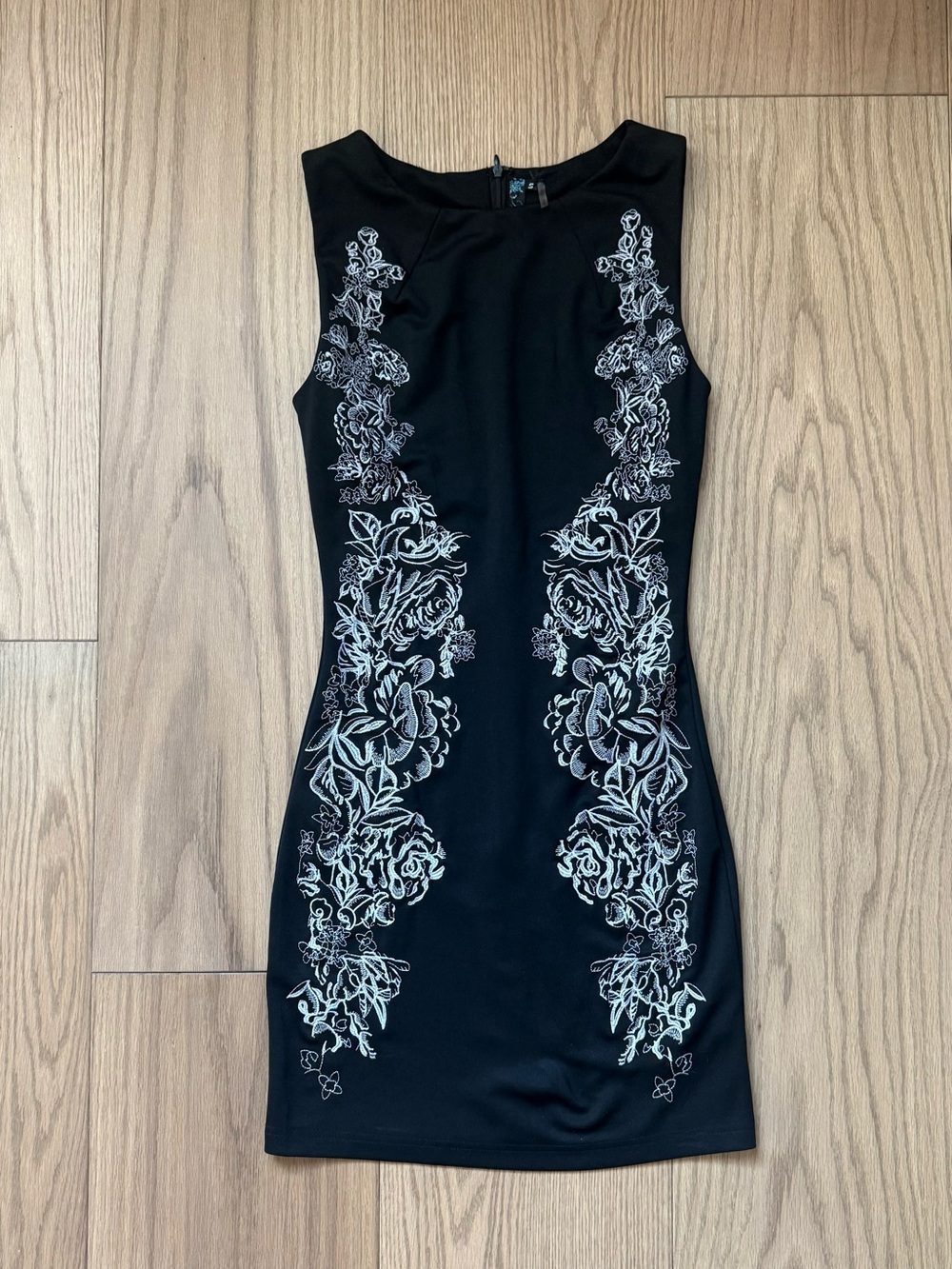 Women's Black Floral Embroidered Sheath Dress